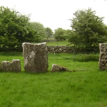 Gap in a sacred circle 